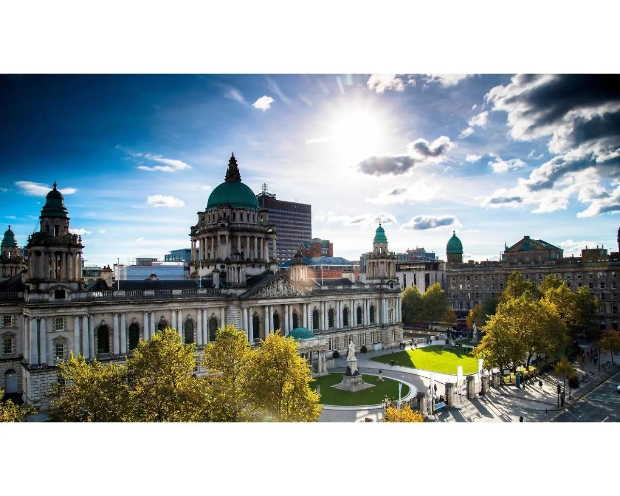 Central Belfast Apartments Chic Luxe R&R