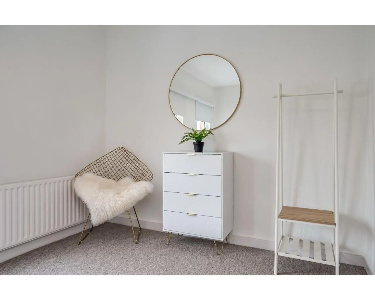 Central Belfast Apartments Chic Luxe R&R